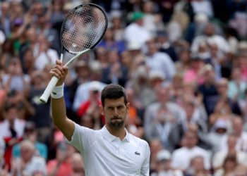 Djokovic seca a Cachín