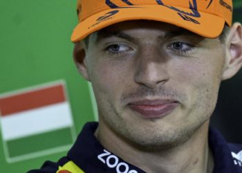 Verstappen: «No pienso en el récord histórico del equipo, pienso en ganar»