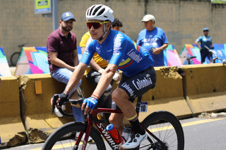 El ciclista Miguel Ángel López, de Colombia, en una fotografía de archivo. EFE/Miguel Lemus