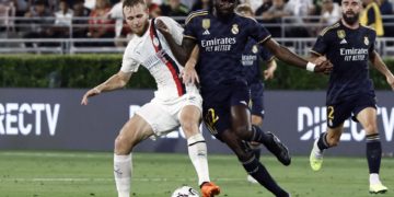 3-2. Valverde firma un doblete y el Madrid remonta al Milan en el estreno de pretemporada