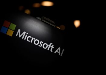 El chatbot con IA de Microsoft se puede usar ahora en los navegadores de Google y Apple