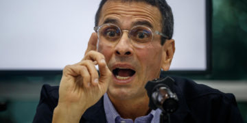 Capriles rechaza la idea de privatizar Pdvsa en un supuesto cambio de Gobierno