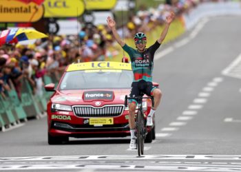 Tour de Francia | El australiano Hindley gana en Laruns y se enfunda el maillot amarillo