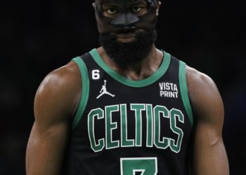Jaylen Brown firma con Boston el mayor contrato de la NBA: 304 millones por cinco años