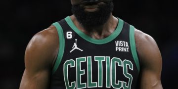 Jaylen Brown firma con Boston el mayor contrato de la NBA: 304 millones por cinco años