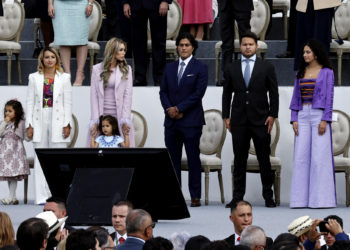 Juez formaliza captura de hijo de Petro y su exesposa, investigados por lavado de dinero