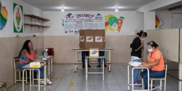 Comisión Nacional de Primaria extiende hasta el 9 de julio registro de migrantes para votar