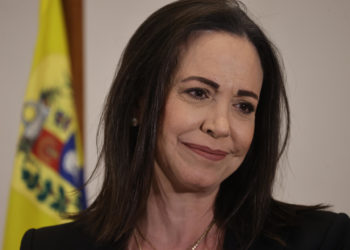 María Corina Machado denuncia actos de violencia en una actividad política