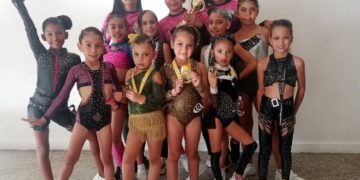 Trujillo con doblete dorado y una bronceada en fitness coreográfico