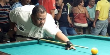 Mundialista Daniel Reyes ratificó su favoritismo en Gran Fiesta Nacional del Billar