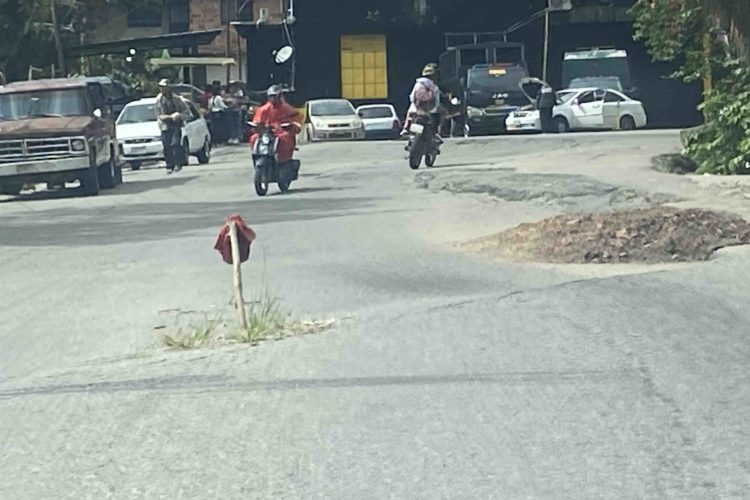 En la vía San Cristóbal- Rubio sobran huecos y fallas