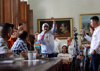 Alcalde de Junín solicita mediación del parlamento regional para obtener recursos