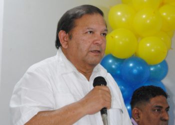 Andrés Velásquez: “ninguna inhabilitación es obstáculo para que los candidatos continúen en la carrera de la primaria”