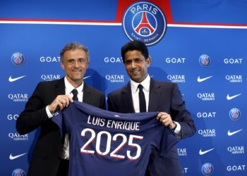 El PSG presenta a Luis Enrique: «Uno de los mejores entrenadores del mundo»