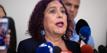 Tamara Adrián tilda de «imposible jurídico» la sanción a María Corina Machado