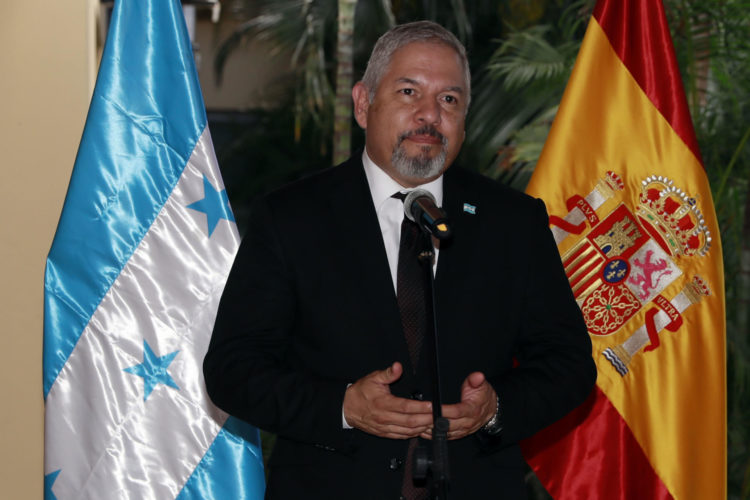 El ministro de Relaciones Exteriores de Honduras, Eduardo Enrique Reina, En una imagen de archivo. EFE/Gustavo Amador
