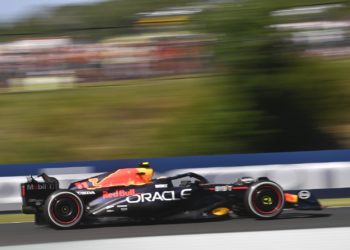 Verstappen no perdona y Red Bull bate el récord histórico de McLaren