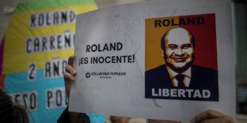 Tras mil días preso: Oposición y ONG piden excarcelar a Roland Carreño