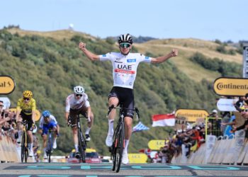 Golpe de orgullo de Pogacar en Le Markstein, Vingegaard virtual ganador del Tour