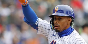 Rodríguez, Meneses y Lindor se lucen con sus bates en las Grandes Ligas