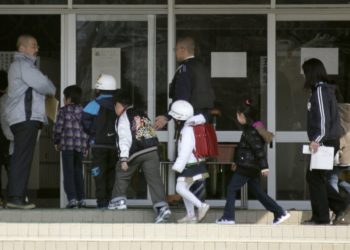Japón elabora unas directrices sobre el uso de inteligencias artificiales en los colegios