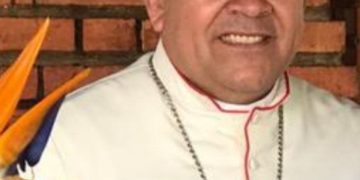 Monseñor Kike se marcha de Mérida para asumir como Obispo de Punto Fijo