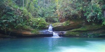 Pozo Azul, un destino turístico paradisìaco escondido en el municipio Zea