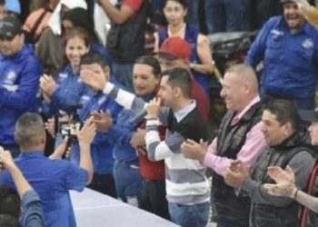 Alcalde de Mérida renovó permisos a transporte público