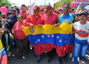 Marea roja en apoyo al gobierno nacional llegó al municipio La Ceiba