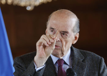 El canciller de Colombia, Álvaro Leyva, confirma que alias «Iván Márquez» está vivo