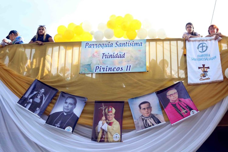 Monseñor Moronta denuncia que coyotes venden  paquetes de miseria y opresión a los migrantes