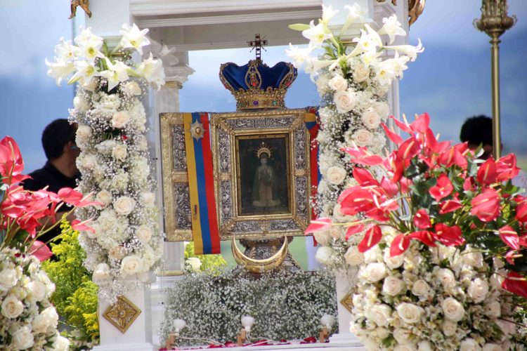 Monseñor Moronta denuncia que coyotes venden  paquetes de miseria y opresión a los migrantes