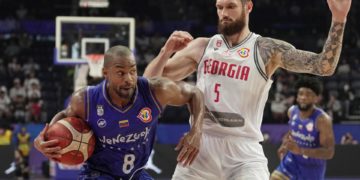 70-59. Georgia aparta de la fase principal a una Venezuela impotente