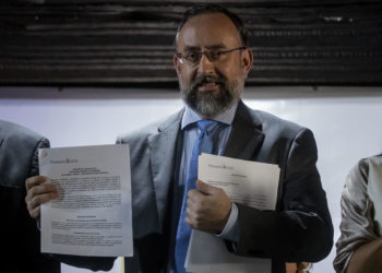 La oposición concluye la distribución de centros electorales para las primarias