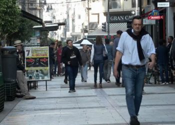 Argentina va a las urnas con una economía sin oxígeno y atrapada en una alta inflación