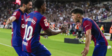 2-0. Pedri y Ferran Torres rescatan al Barça en la recta final