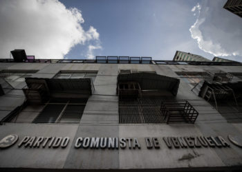 El PCV se enfrenta a su «ilegalización» con «la moral en alto»