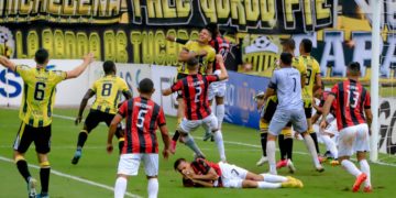 Amargo empate en Pueblo Nuevo