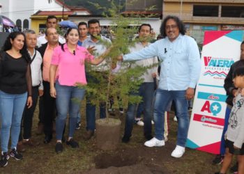 Habitantes de La Puerta celebraron con alegría los 403 años de su fundación