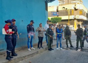 Alcaldía supervisa a comerciantes informales en las calles de Valera