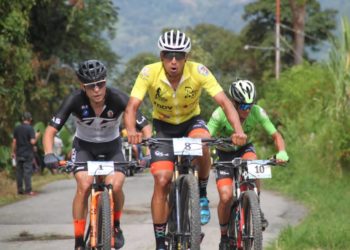 Franklin Lugo logró por fin consagrarse en la Vuelta a La Azulita en bicicleta de montaña