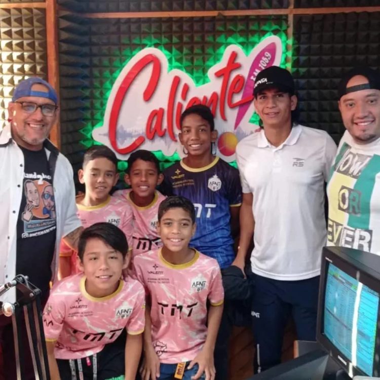 Los cinco pequeños de Guatire que están en el grupo relevo de las menores en el Caracas Fútbol Club.