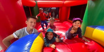 Rincón III atendido con Sábado Tricolor