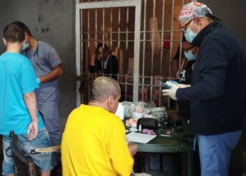 Al menos 240 detenidos en calabozos policiales padecen de tuberculosis