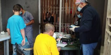 Al menos 240 detenidos en calabozos policiales padecen de tuberculosis