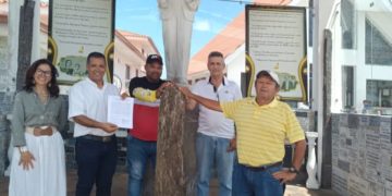 Recibido madero de la casa natal del Dr. José Gregorio Hernández