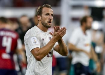 Kane es presentado con el Bayern entre la euforia y el pánico