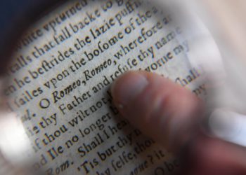 Shakespeare es la nueva víctima de las leyes que censuran los contenidos educativos en Florida