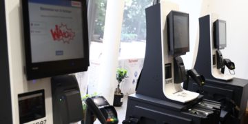 Francia elimina los tiques de caja automáticos de los establecimientos comerciales por razones ecológicas