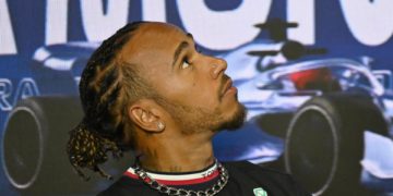 Hamilton y Russell renuevan con Mercedes hasta 2025